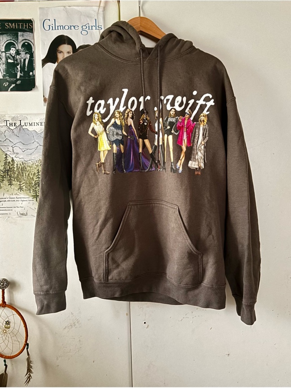 Taylor Swift Graphic Pullover Hoodie with Multi-Color Band Illustration